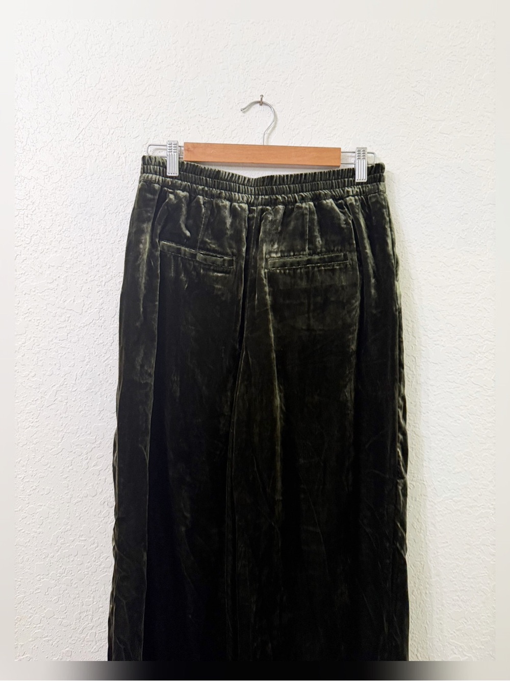 Anthropologie Wide Leg Velvet Velour Pants - Green - Small - Picture 7 of 15